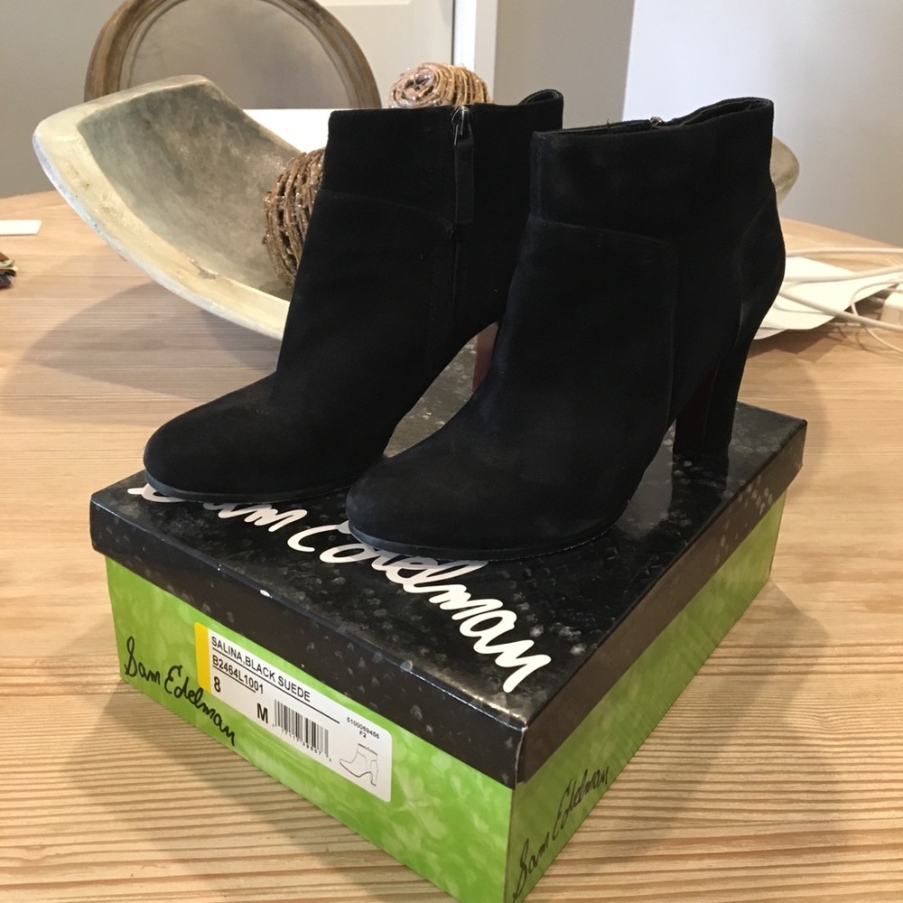 Sam Edelman Salina Black Suede Booties, Size 8